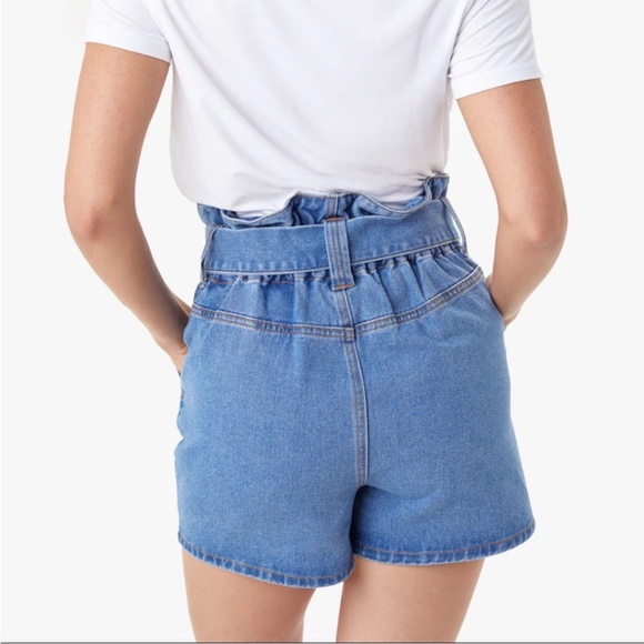 LOLË Talei Denim Stone Wash Paper Bag Waist Jean Shorts Size Medium - Picture 2 of 16